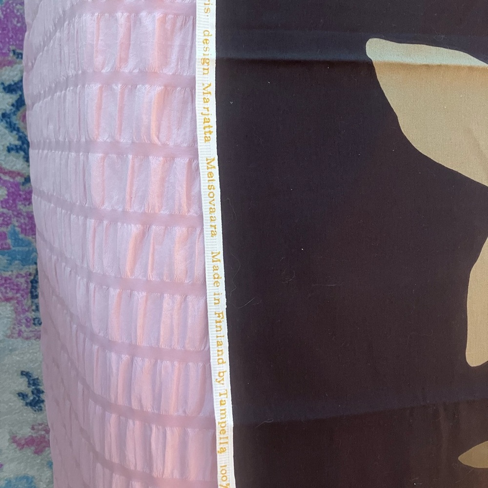 Floral Patterned Fabric - Picture 4 of 4